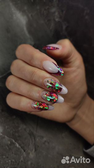 Маникюр и педикюр