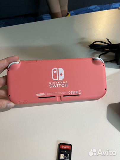 Портативная игровая приставка nintendo switch lite