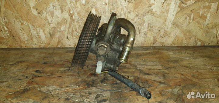 Насос гидроусилителя Mazda 3 Z6