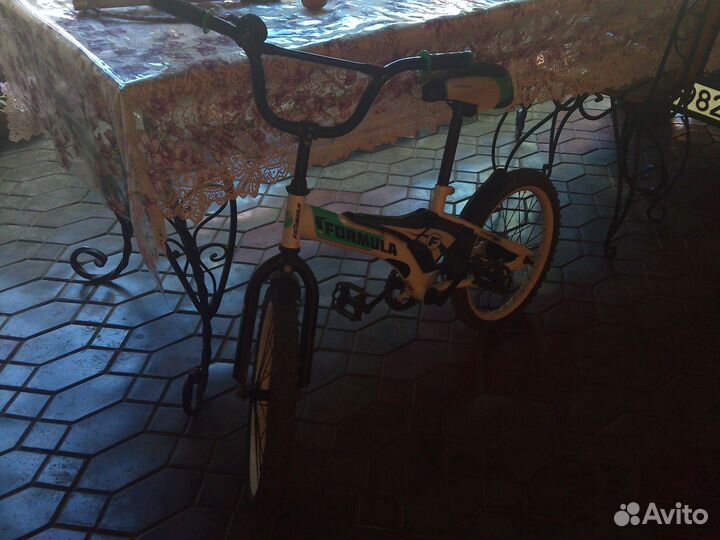 Детский велосипед