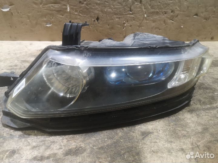 Фара левая/правая Honda Odyssey RB1 ксенон