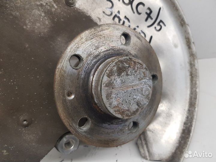 Кулак поворотный задний (правый) (Audi A6)