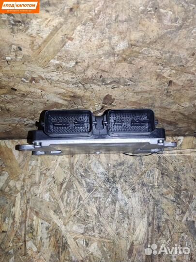 Блок управления двигателем Mazda L33G18881D