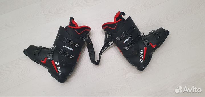 Горнолыжные ботинки