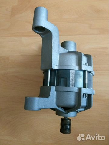 Двигатель 3-х фазный д/стиральной машины Ariston