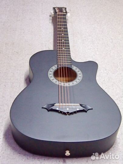 Гитара акустическая