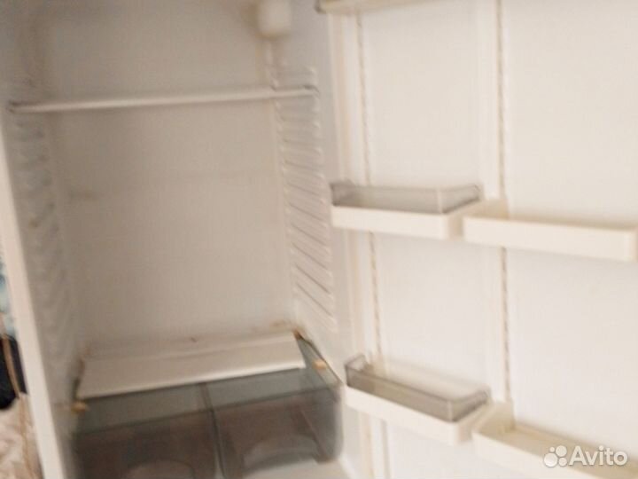 Холодильник на запчасти