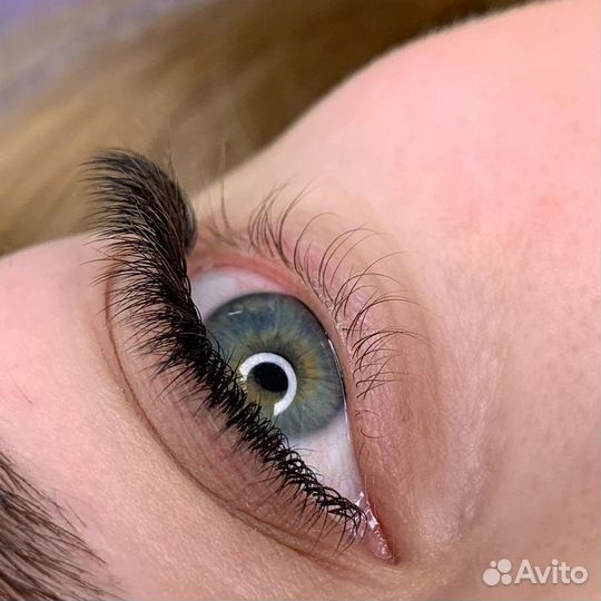 Наращивание ресницв Салоне красоты Анатомичесская