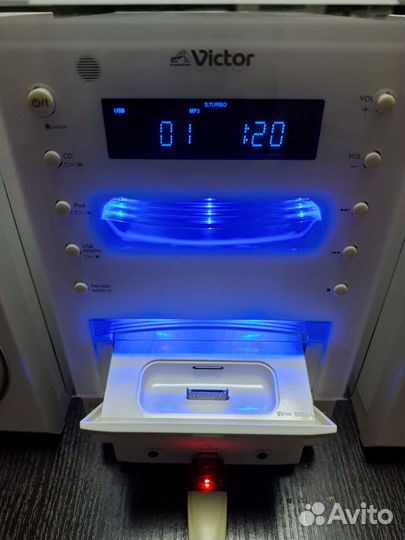 Музыкальный центр victor