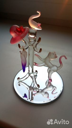 Стеклянная фигурка кошки
