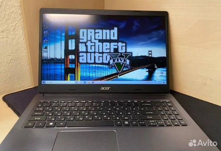 Ноутбуки Продаются в Связи с Закрытием Офиса