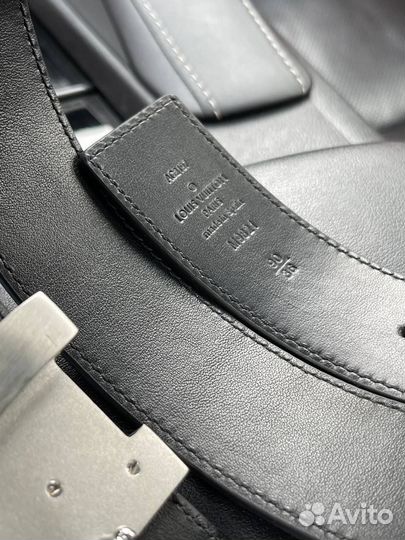 Ремень Louis Vuitton из кожи крокодила, чёрный