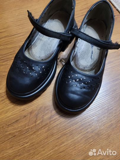 Туфли школьные для девочки 33 р-р