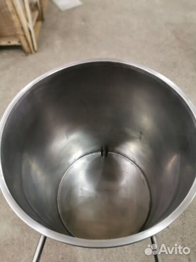 Ёмкость, резервуар из нержавеющей стали 1000л