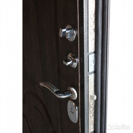 Дверь входная