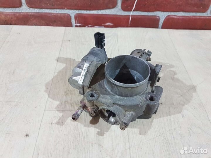 Дроссельная заслонка mazda 3 bk 1.6 z6