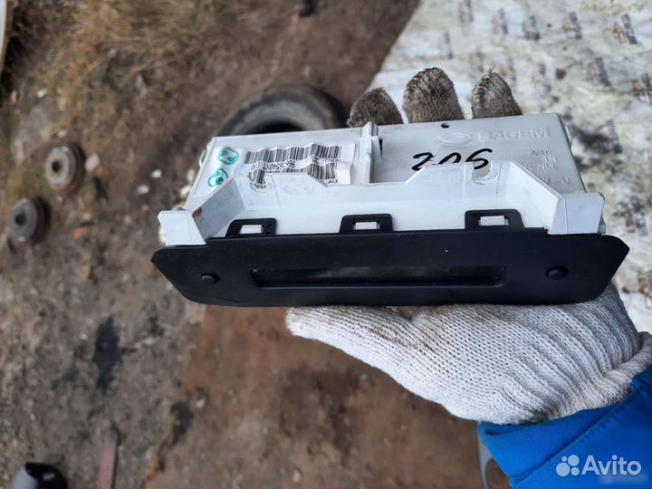 Штатная Магнитола Peugeot 206