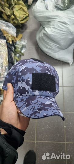 Бейсболка синяя точка