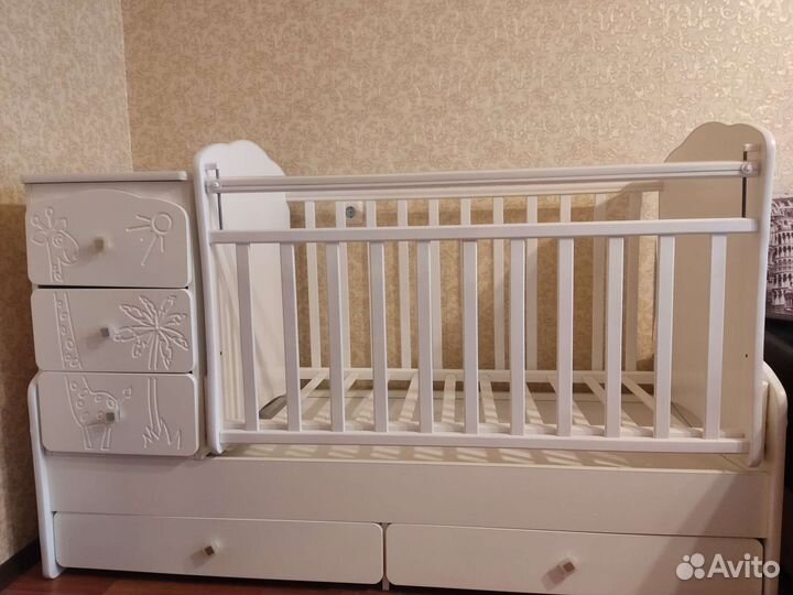 Детская кровать трансформер с маятником 