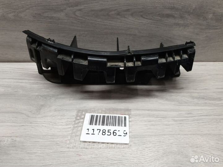 Кронштейн бампера заднего левый Mercedes E-klasse