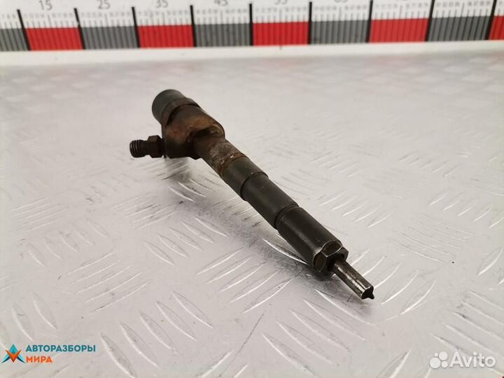 Форсунка Opel Vectra C рест. 2007 55198218