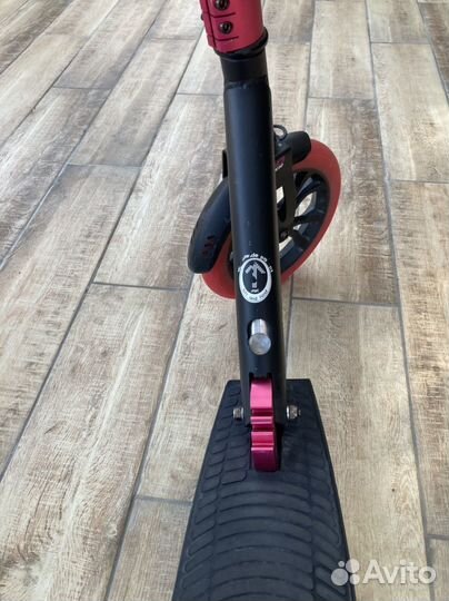 Самокат tech team Jogger 230