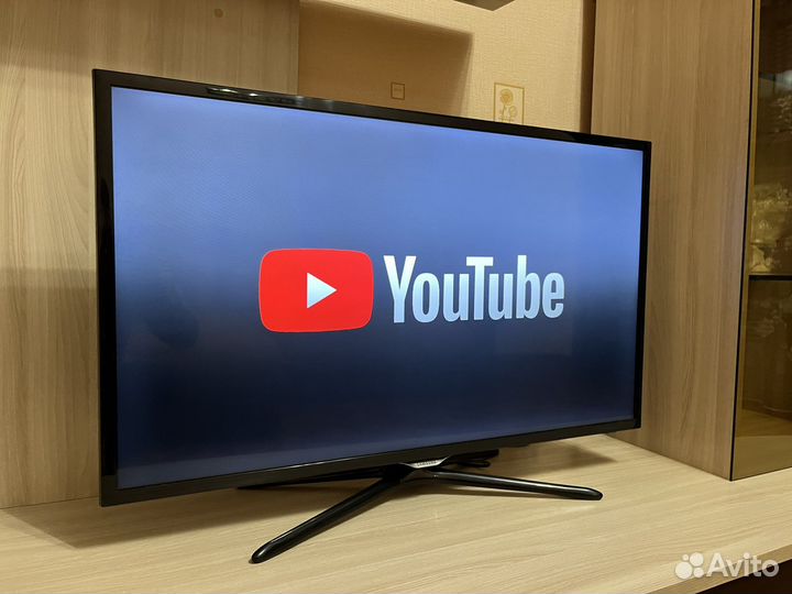 Телевизор samsung