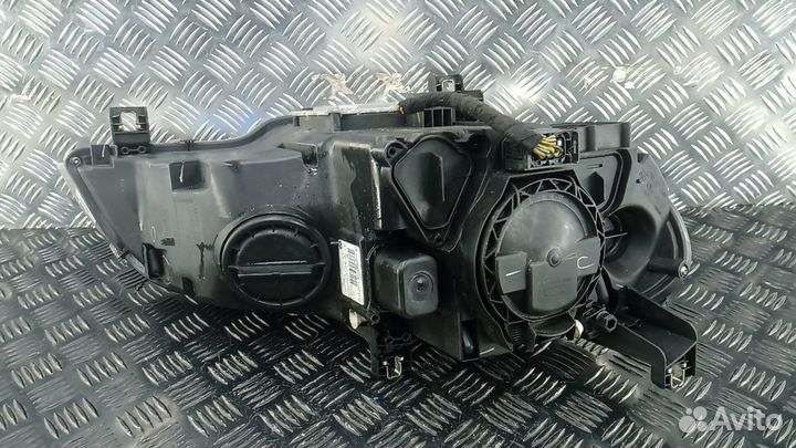 Фара BMW X5 E70 (2006-2013)