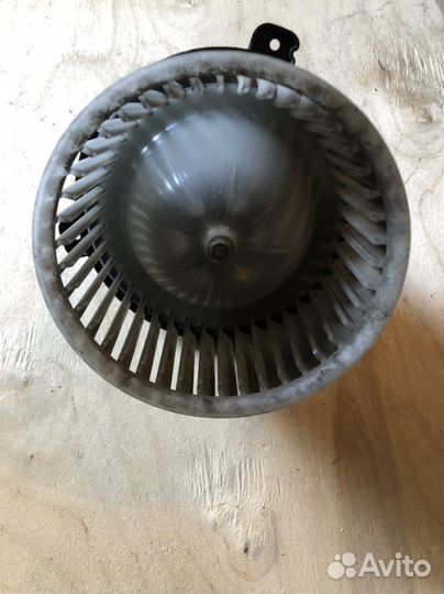 Mitsubishi pajero sport 3 L200 мотор печки