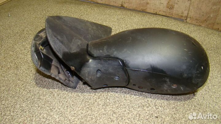 Зеркало левое механическое Peugeot 206