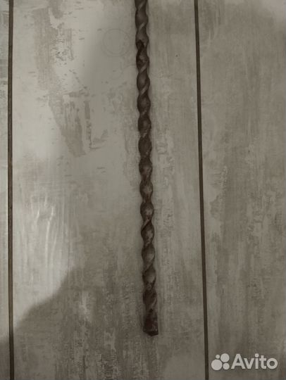 Бур по бетону