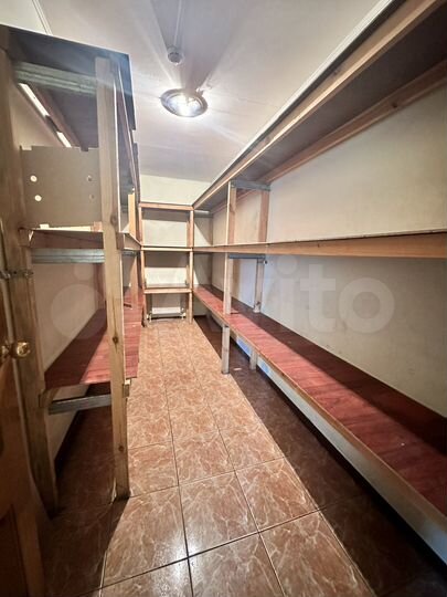 Торговое помещение, 102 м²