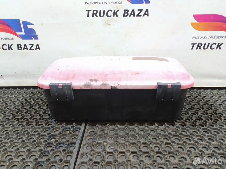 Бардачок огнетушителя Iveco Stralis