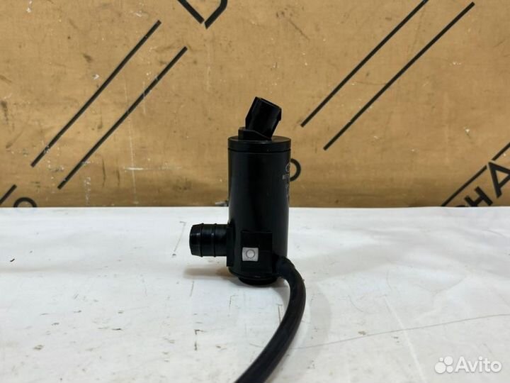 Насос омывателя стекла Kia Optima 4