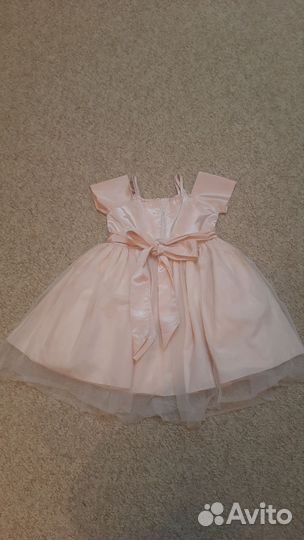 Нарядное платье для девочки