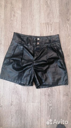 Шорты Кож-зам. женские новые