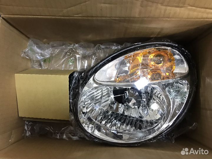 Фары Subaru Impreza