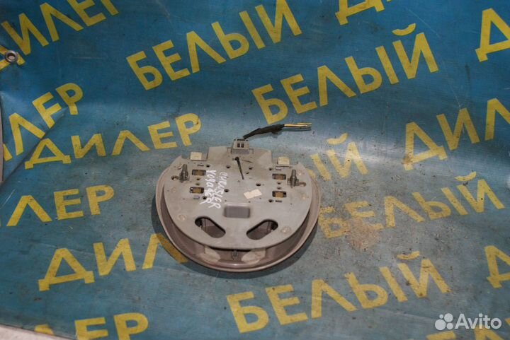 Плафон Chrysler Voyager 4