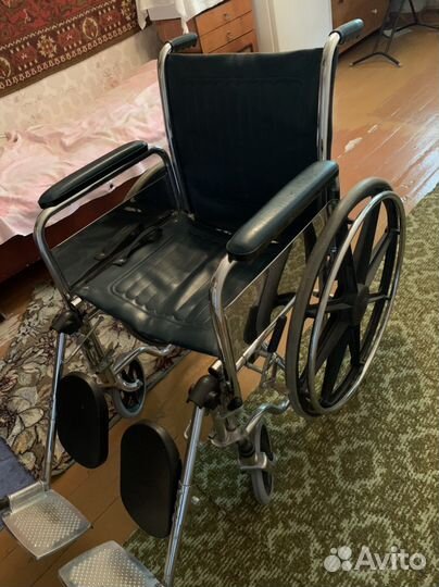 Коляска инвалидная