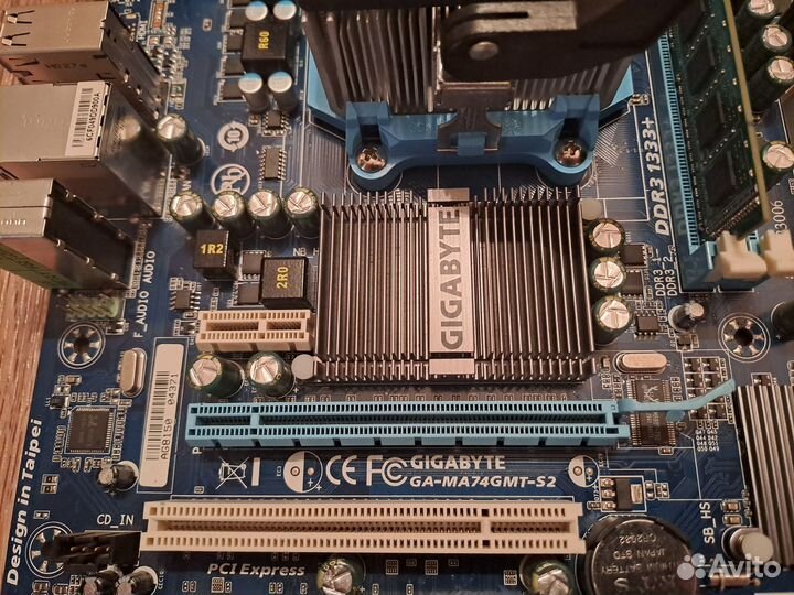 Материнская плата с процессором ам3, ddr3 4gb