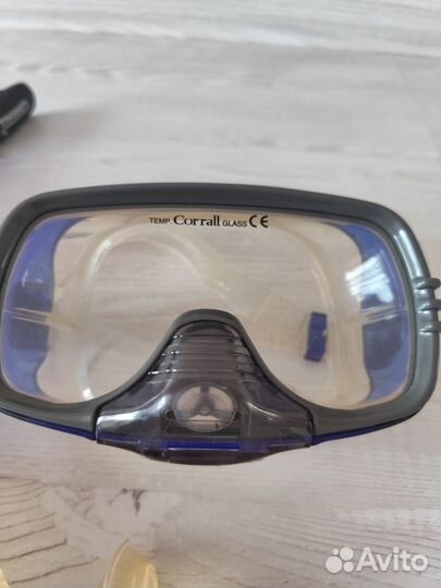Маска с трубкой для дайвинга Corrall новые
