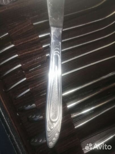 Столовый набор вилки ложки ножи