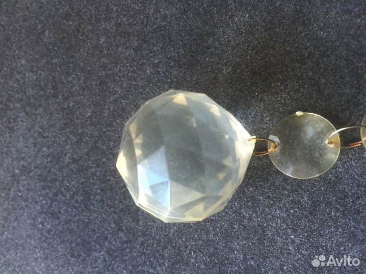 Подвески от люстры с граненными шариками