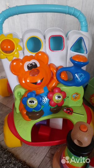 Развивающие игрушки Chicco пакетом