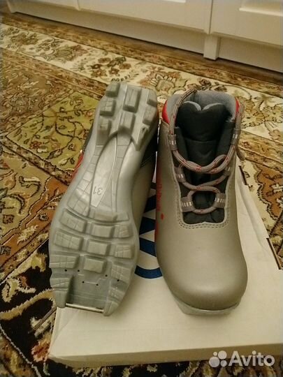 Ботинки для беговых лыж стелька 19 см р.31