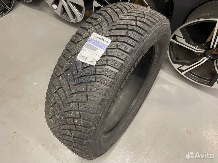 Michelin X-Ice North 4 215/60 R17 100T