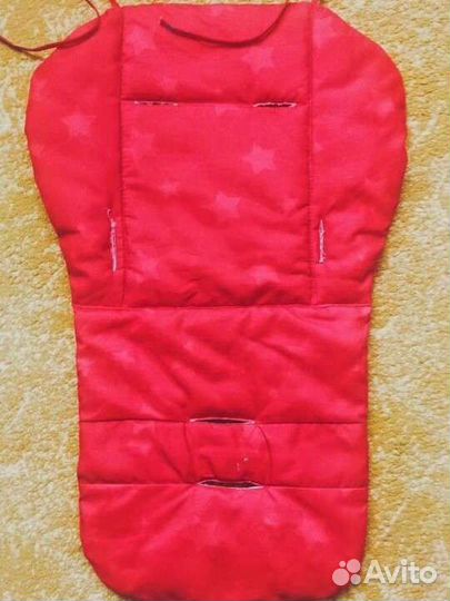 Красный вкладыш в коляску