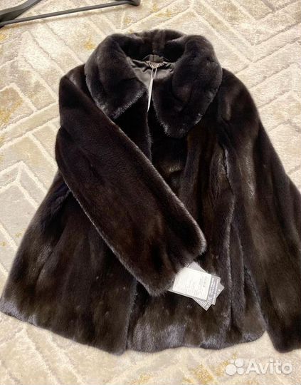 Шуба новая норковая 46
