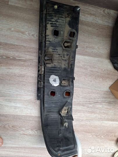 Фонарь задний правый креста 90