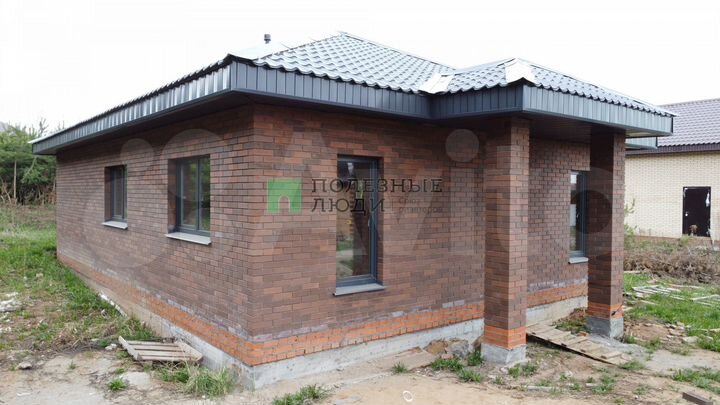 Дом 90 м² на участке 8 сот.